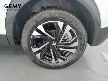 Photo 10 Peugeot 2008  BlueHDi 130 S&S EAT8