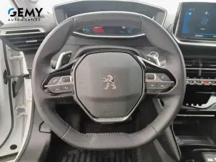 Photo 13 Peugeot 2008  BlueHDi 130 S&S EAT8