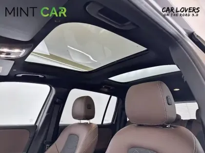 Photo 31 Mercedes GLB  200 d 8G-DCT