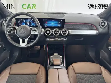 Photo 9 Mercedes GLB  200 d 8G-DCT