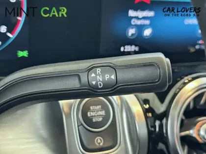 Photo 14 Mercedes GLB  200 d 8G-DCT