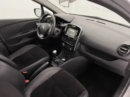 Photo 28 Renault Clio  TCe 90 E6C