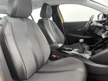 Photo 90 Peugeot 208  PureTech 100 S&S BVM6