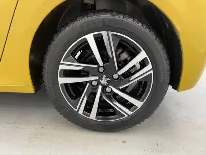 Photo 47 Peugeot 208 Gén. II Ph1 Allure 5