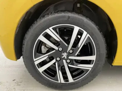 Photo 49 Peugeot 208 Gén. II Ph1 Allure 5