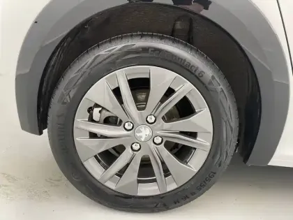 Photo 82 Peugeot 208  Electrique 50 kWh 136ch