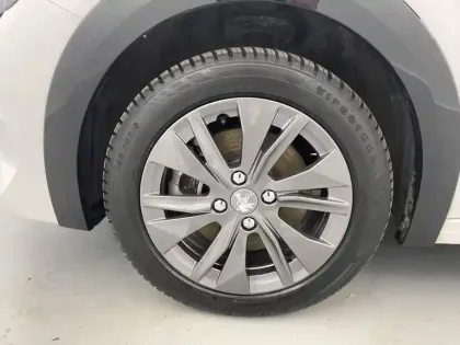 Photo 16 Peugeot 208  Electrique 50 kWh 136ch