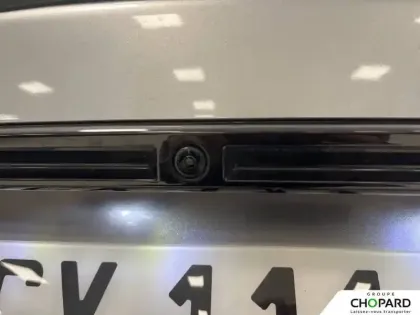 Photo 8 Peugeot 2008  PureTech 130 S&S EAT8