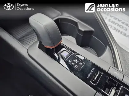 Photo 52 Toyota C-HR  Hybride 200