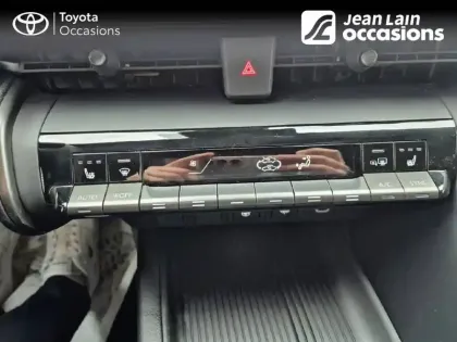 Photo 13 Toyota C-HR  Hybride 200