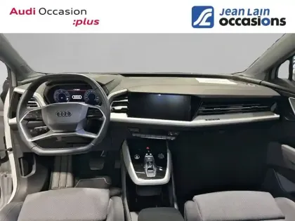 Photo 17 Audi Q4  e-tron 45 265 ch 82 kWh quattro