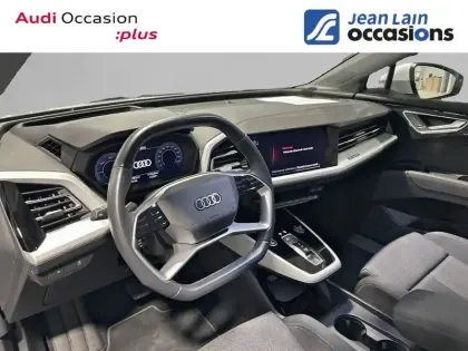 Photo 10 Audi Q4  e-tron 45 265 ch 82 kWh quattro