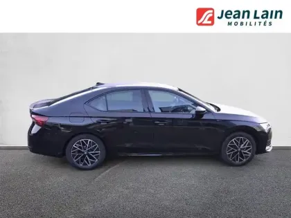 Photo 3 Skoda Octavia  1.5 TSI Hybrid 150 ch ACT DSG7