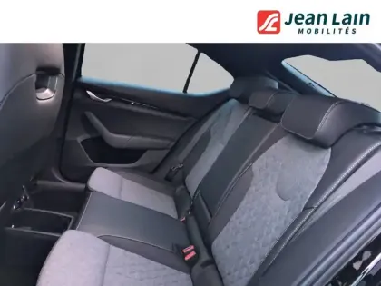 Photo 16 Skoda Octavia  1.5 TSI Hybrid 150 ch ACT DSG7