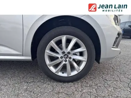 Photo 8 Skoda Kamiq  1.0 TSI Evo 2 95 ch BVM5