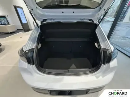 Photo 7 Peugeot 208  Electrique 50 kWh 136ch