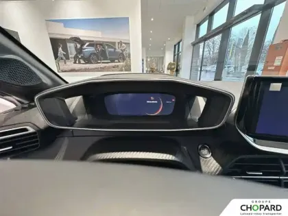 Photo 48 Peugeot 208  Electrique 50 kWh 136ch