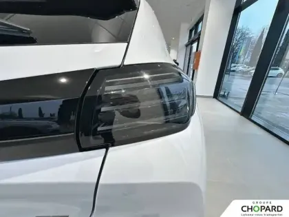 Photo 22 Peugeot 208  Electrique 50 kWh 136ch