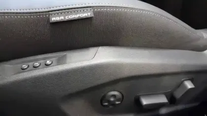 Photo 22 Peugeot 308  Hybrid 145 e-DCS6