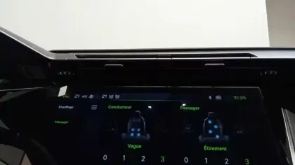 Photo 8 Peugeot 308  SW Hybrid 145 e-DCS6