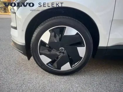 Photo 12 Volvo Ex30  Single Extended Range 272 ch 1EDT