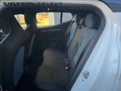 Photo 10 Volvo Ex30  Single Extended Range 272 ch 1EDT