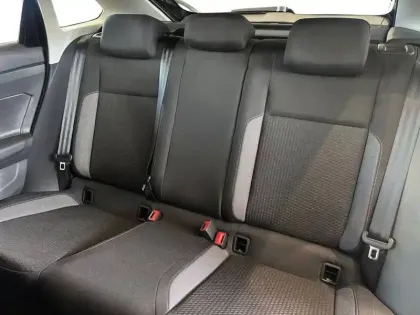 Photo 11 Volkswagen Taigo  1.0 TSI 116 DSG7