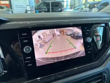 Photo 19 Volkswagen Taigo  1.0 TSI 116 DSG7