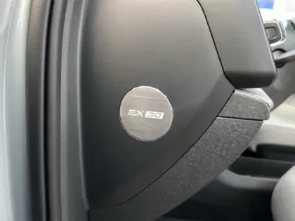 Photo 12 Volvo Ex30  Single Extended Range 272 ch 1EDT