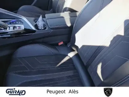 Photo 8 Peugeot 3008  Hybrid 225 e-EAT8