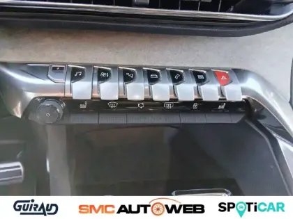 Photo 79 Peugeot 3008  Hybrid 225 e-EAT8