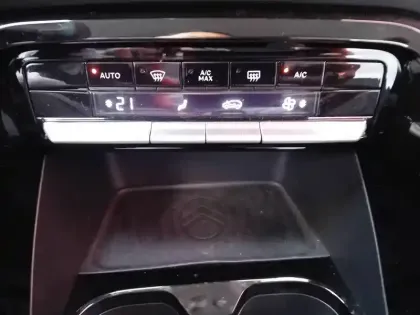 Photo 19 Citroën C3  Turbo 100 ch BVM6