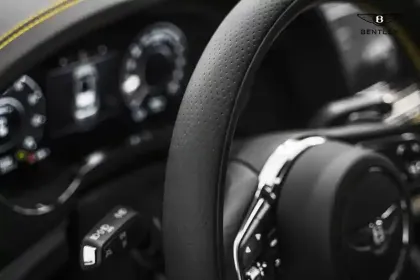 Photo 35 Bentley Bentayga  V8 4.0 650 ch BVA