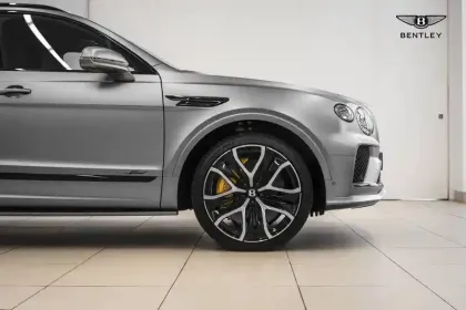 Photo 5 Bentley Bentayga  V8 4.0 650 ch BVA