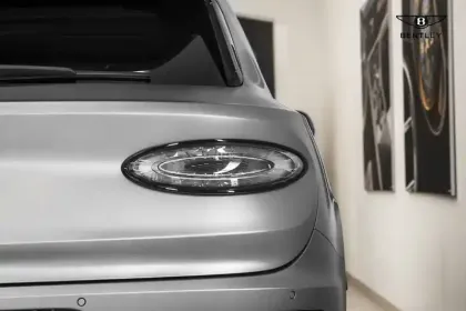 Photo 8 Bentley Bentayga  V8 4.0 650 ch BVA