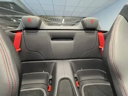 Photo 17 Ferrari Roma  Spider V8 4.0 620ch