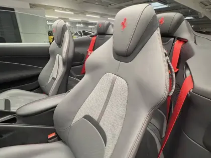 Photo 15 Ferrari Roma  Spider V8 4.0 620ch