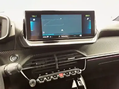 Photo 35 Peugeot 208  Electrique 50 kWh 136ch