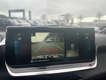 Photo 14 Peugeot 208  Electrique 50 kWh 136ch