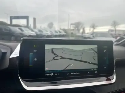 Photo 20 Peugeot 208  Electrique 50 kWh 136ch