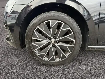 Photo 8 Skoda Scala  1.0 TSI Evo 110 ch DSG7