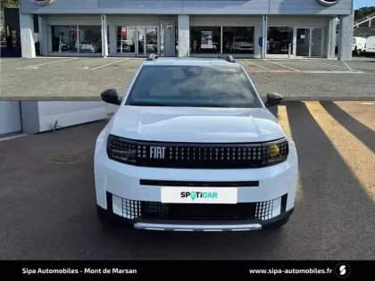 Photo 47 Fiat Grande Panda  T-Gen 3 1.2 Hybrid Turbo 110 ch eDCT6