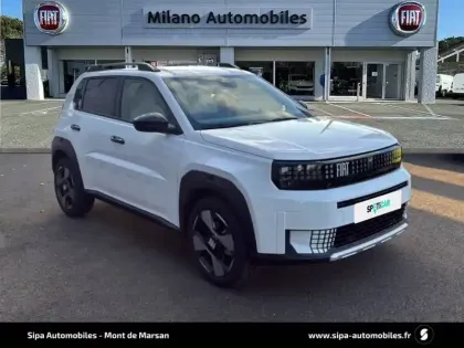 Photo 93 Fiat Grande Panda  T-Gen 3 1.2 Hybrid Turbo 110 ch eDCT6