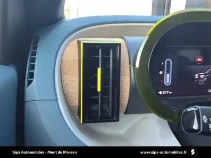 Photo 13 Fiat Grande Panda  T-Gen 3 1.2 Hybrid Turbo 110 ch eDCT6