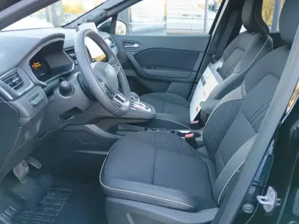 Photo 12 Renault Symbioz  E-Tech full hybrid 145