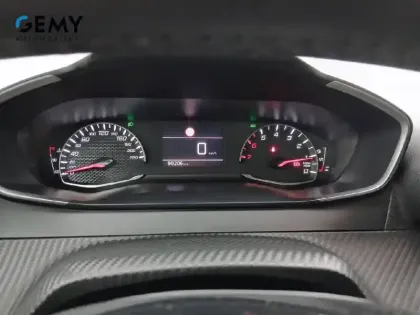 Photo 15 Peugeot 208  BlueHDi 100 S&S BVM6