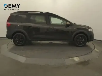 Photo 19 Dacia Jogger  Hybrid 140 7 places GSR2