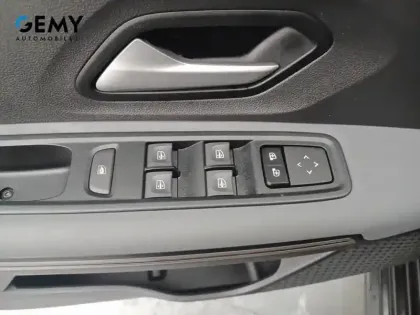 Photo 27 Dacia Jogger  Hybrid 140 7 places GSR2