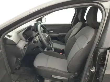 Photo 10 Dacia Jogger  Hybrid 140 7 places GSR2