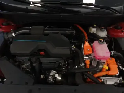 Photo 151 Hyundai Tucson  1.6 T-GDI 230 Hybrid BVA6